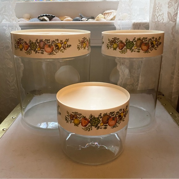 3 Vintage Pyrex Corning Spice of Life See N Store Glass Canisters Jars w/ Lids - Picture 1 of 2